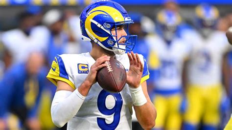 2024 NFL game by game predictions: Expert picks 285 games, enters b.